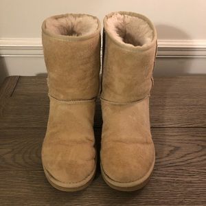 UGG Classic Short Boot